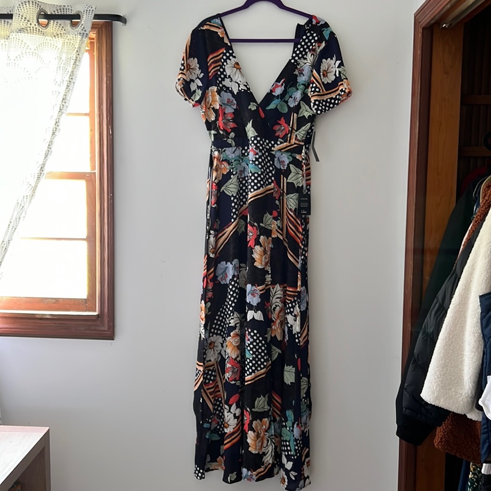 Size M, NWT, Lulus dress